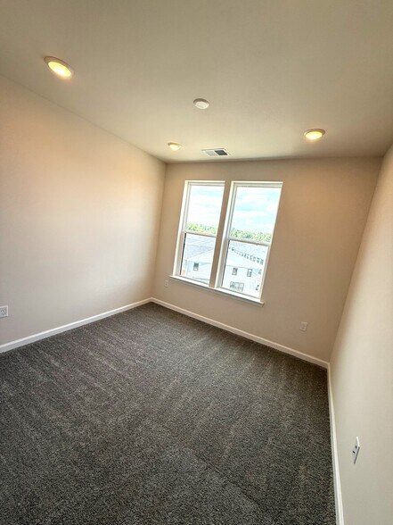 2nd Bedroom - 1 Culvert Dr