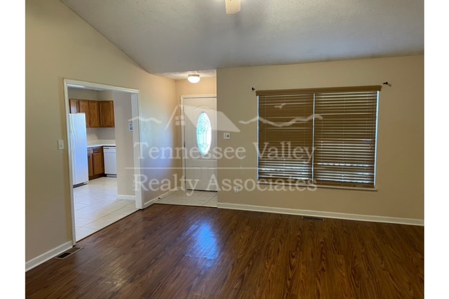 Building Photo - 1513 Mayapple Dr