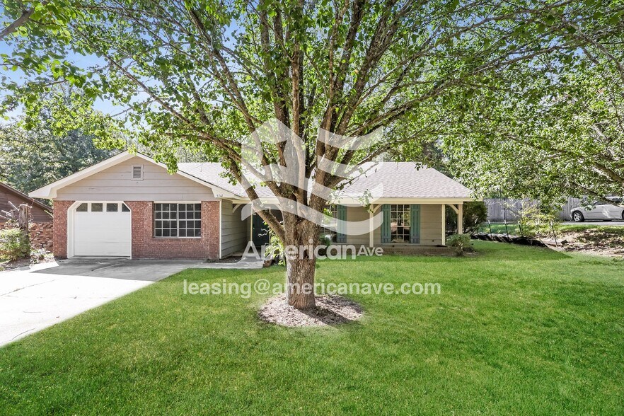 Building Photo - 5341 Brookhollow Dr