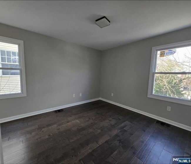 Building Photo - 7-9 Hudson St Unit 1ST