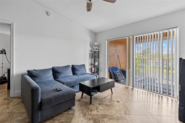 Building Photo - 4840 State Rd