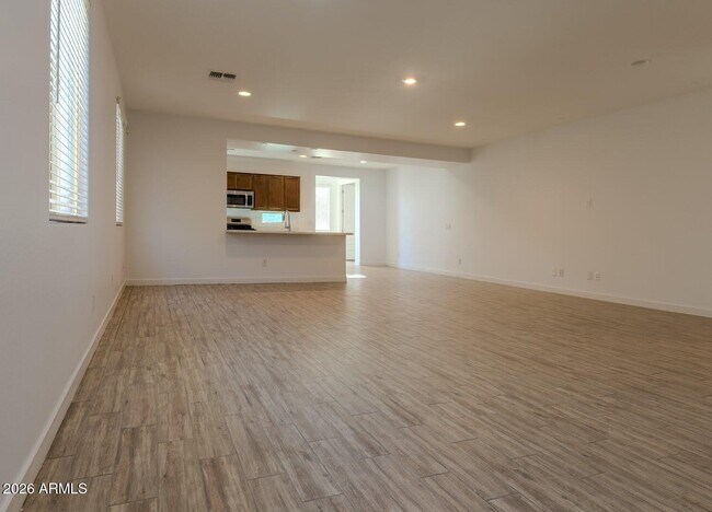 Building Photo - 3830 S 64th Dr