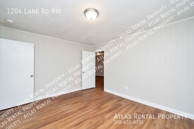 Building Photo - 1204 Lane Rd NW