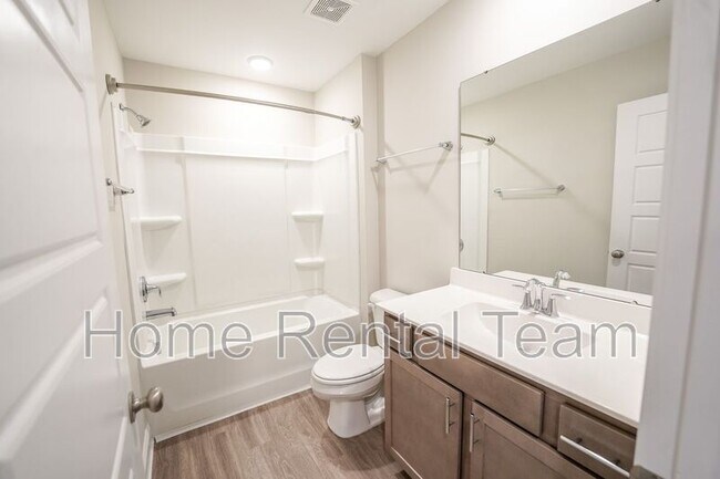 Building Photo - 87 Hammock Dr