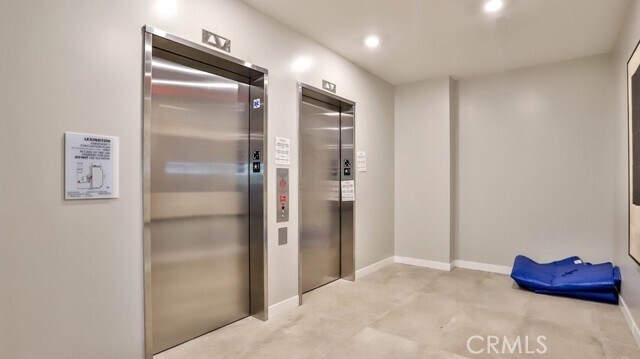 Building Photo - 2606 Rivington