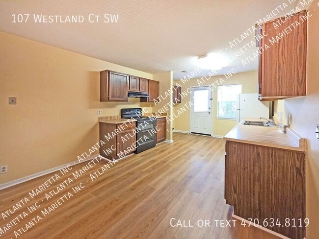 Building Photo - 107 Westland Ct SW