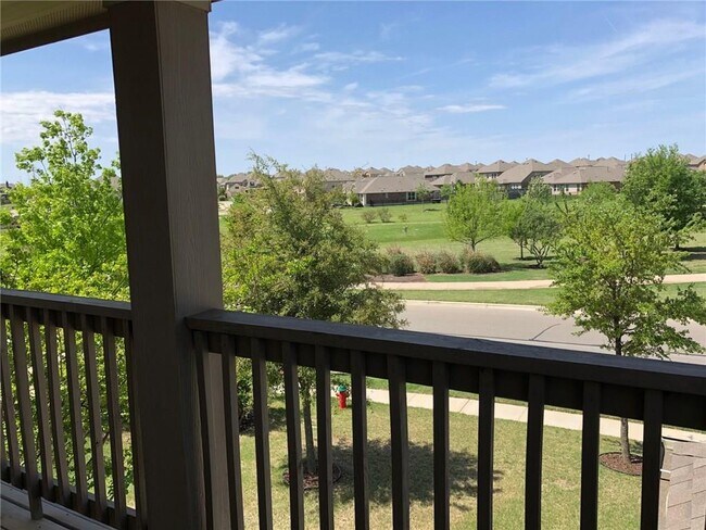 Building Photo - 18713 Falcon Pointe Blvd