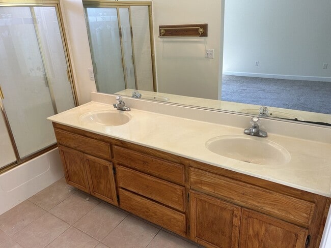 Building Photo - 597 Canvasback Ct