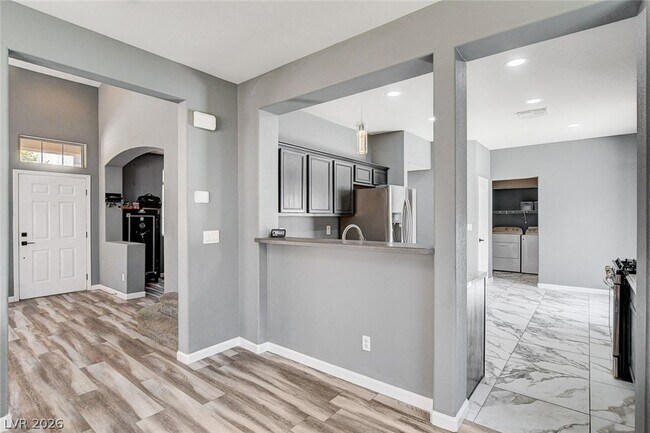 Building Photo - 6861 Sweet Pecan St
