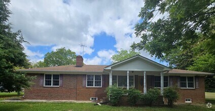 Building Photo - 3 bedroom home in Prince George County