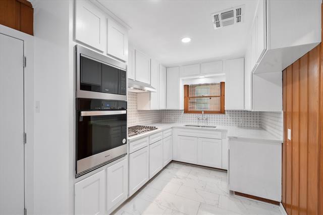 Building Photo - 2903 College Cir