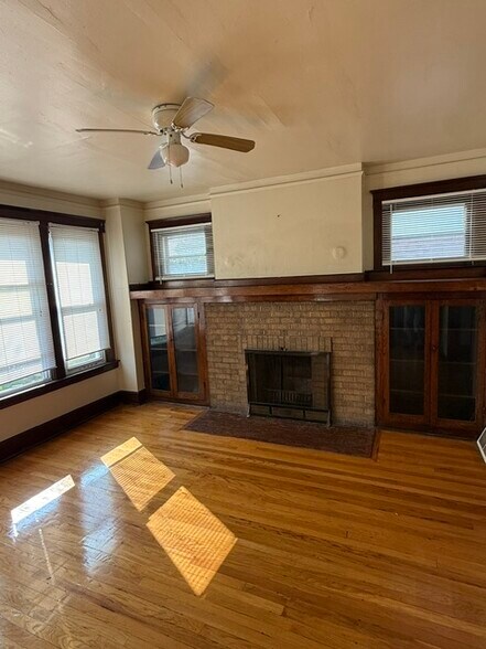 Building Photo - 4489 Seminole St