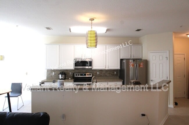 Building Photo - 13364 Beach Blvd