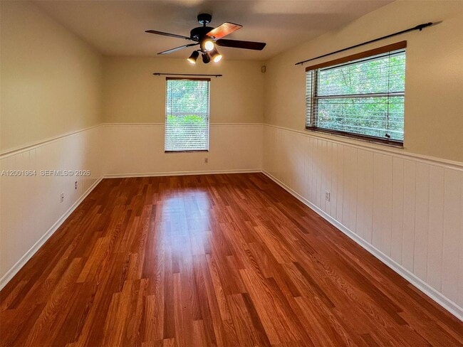 Building Photo - 16332 122nd Dr N