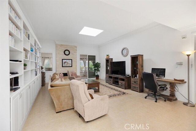 Building Photo - 5594 Avenida Sosiega W