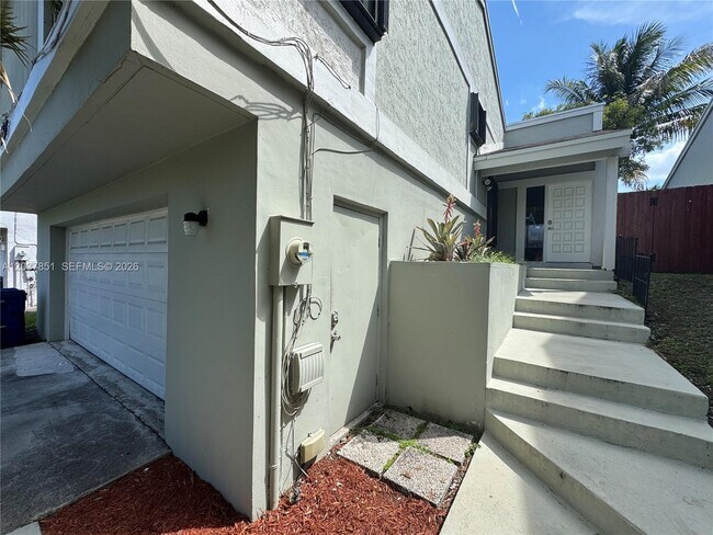 Building Photo - 21738 SW 99th Ct