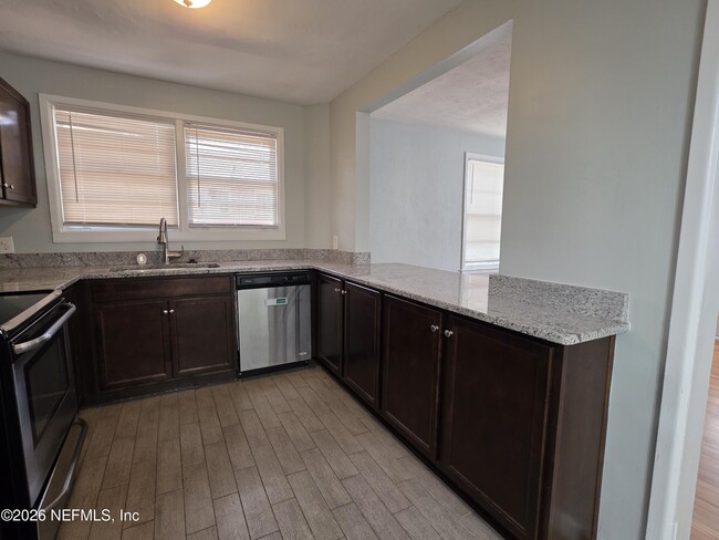 Building Photo - 1265 Donald St