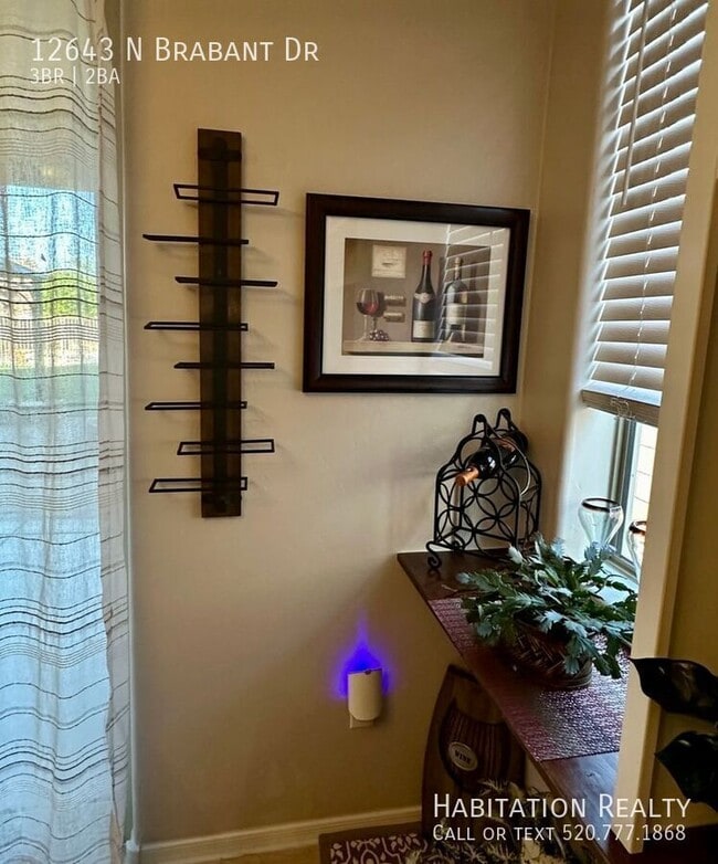 Building Photo - 12643 N Brabant Dr