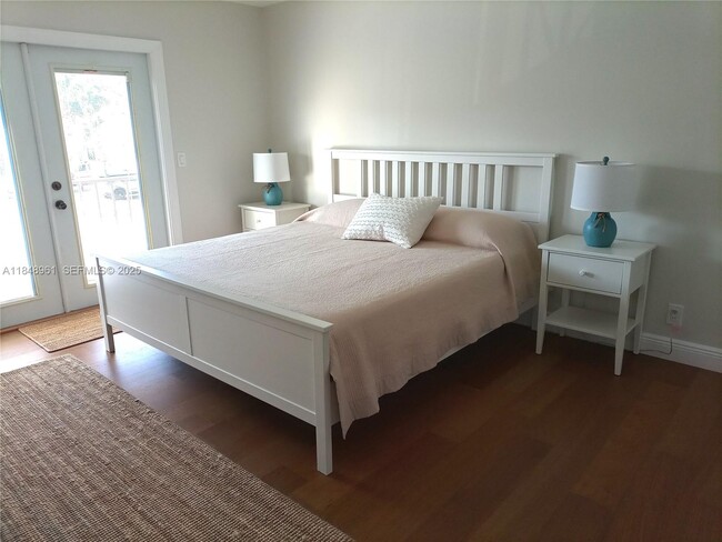 Building Photo - 13473 Fountain View Blvd