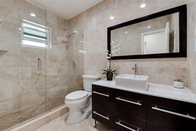 Building Photo - 11401 SW 67th Ave