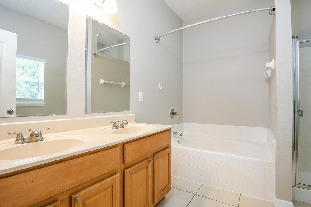 Building Photo - 336 Marathon Ln