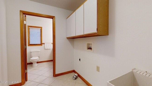 Building Photo - 1236 Rays Bridge Rd