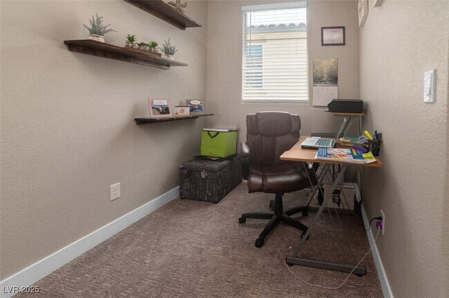 Building Photo - 111 Verde Rosa Dr