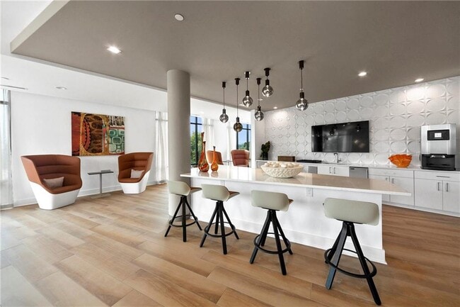 Building Photo - 1777 Peachtree Rd NE