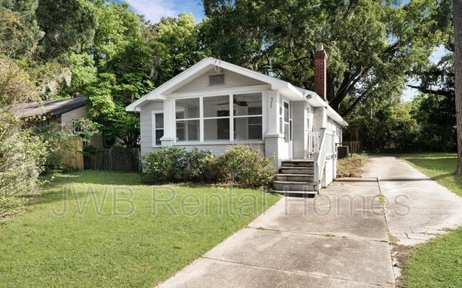 Primary Photo - 472 W 66th St