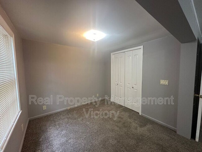 Building Photo - 2234 Floyd Bradford Rd