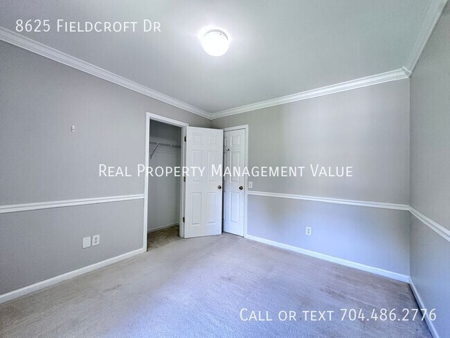 Building Photo - 8625 Fieldcroft Dr