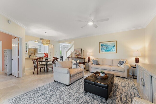 Building Photo - 2905 Fairway Dr N