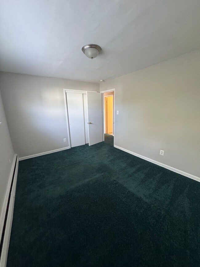 Building Photo - 4811 Minnesota Ave NE