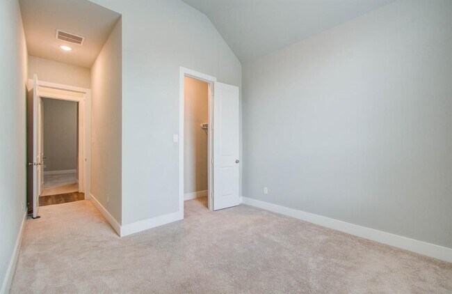 Building Photo - 15606 Pacific Loon Ct