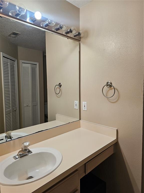 Building Photo - 3332 Gray Fox Cove