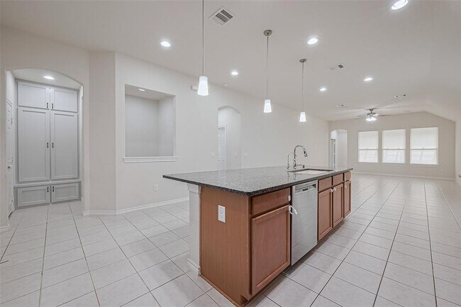 Building Photo - 6723 Widdenbrook Trace