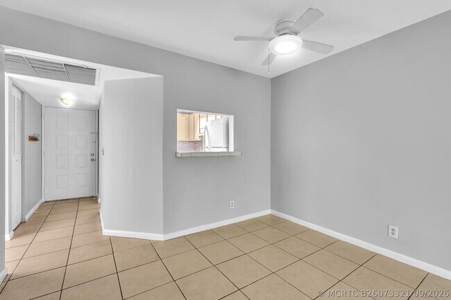 Building Photo - 21904 Lake Forest Cir