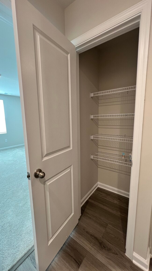 Building Photo - 243 Christiana Ln