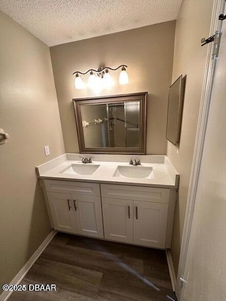 Building Photo - 164 Kingbird Cir