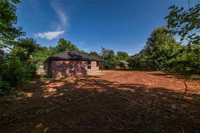 Building Photo - 1417 Mallard Dr