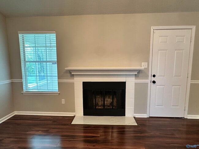 Building Photo - 13065 Hermosa Dr SW
