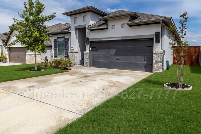 Building Photo - 1149 Cadogan Squire
