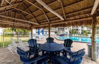 Building Photo - 1018 Manatee Rd