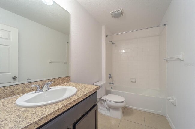 Building Photo - 109 Claire Ln