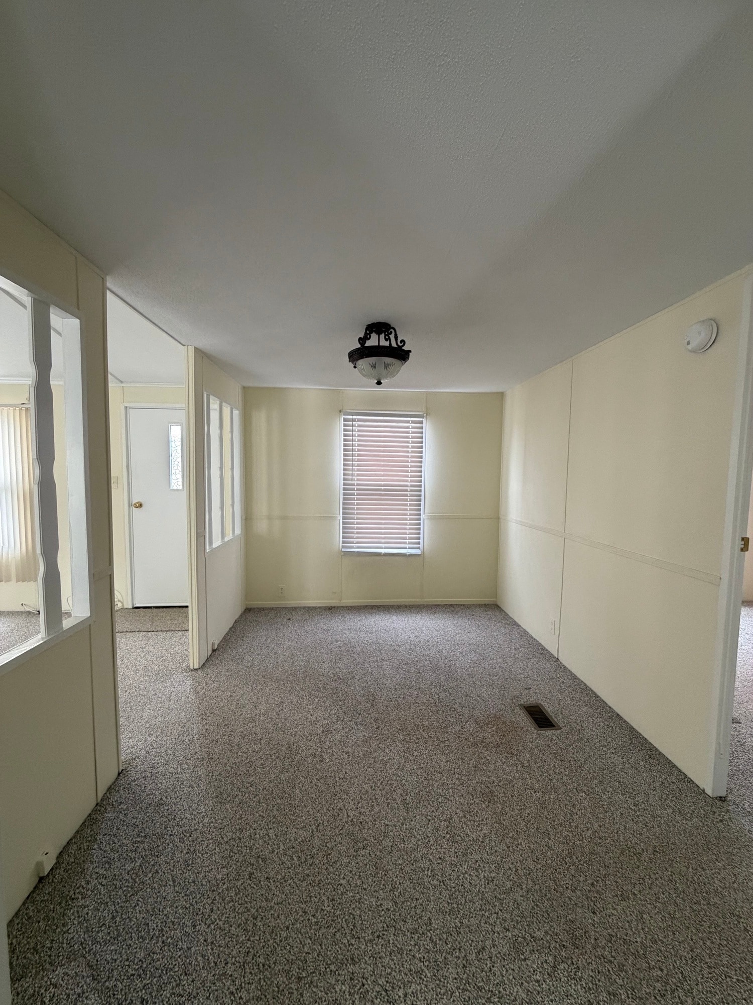 Building Photo - 3008 Church Hill Rd