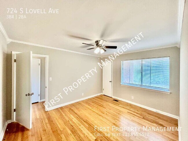 Building Photo - 724 S Lovell Ave