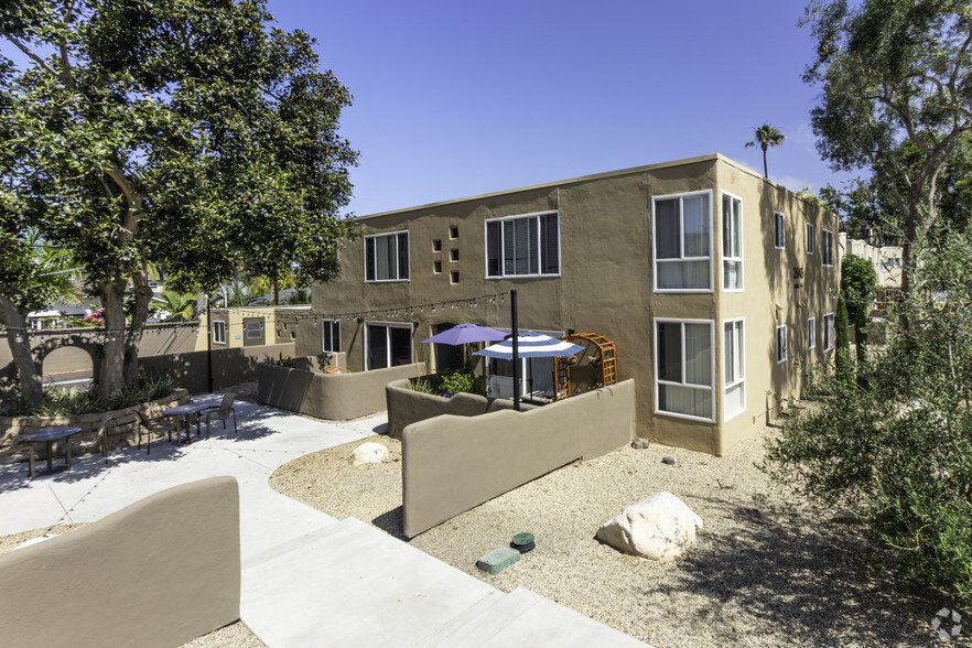 Villas At Carlsbad Apartments