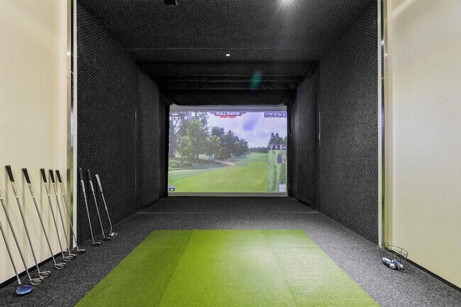 Building Photo - 77 Hudson St