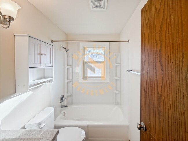 Building Photo - 2230 Mahon Ct