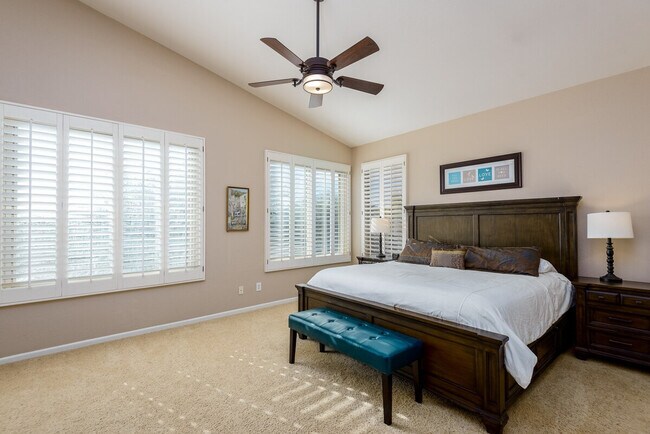 Building Photo - 6417 E Marilyn Rd